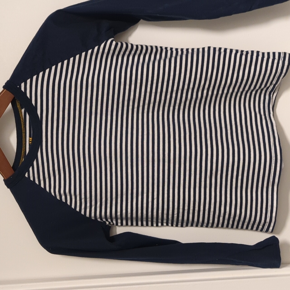 H&M navy striped shirt
